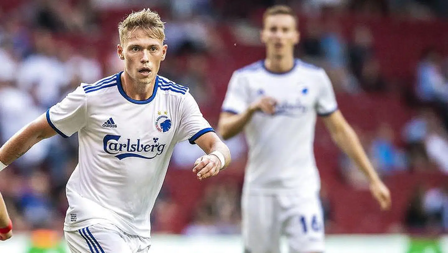 Viktor Fischer ville ikke sparke straffespark i første halvleg.