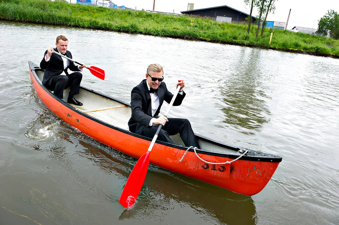 Mias nevø Bo kom ufrivviligt med på Frank og Caspers kanotur i 'Klovn - The Movie'. Det mundede ud i mange pinlige og akavede epsioder for den dengang 11-årige dreng.
