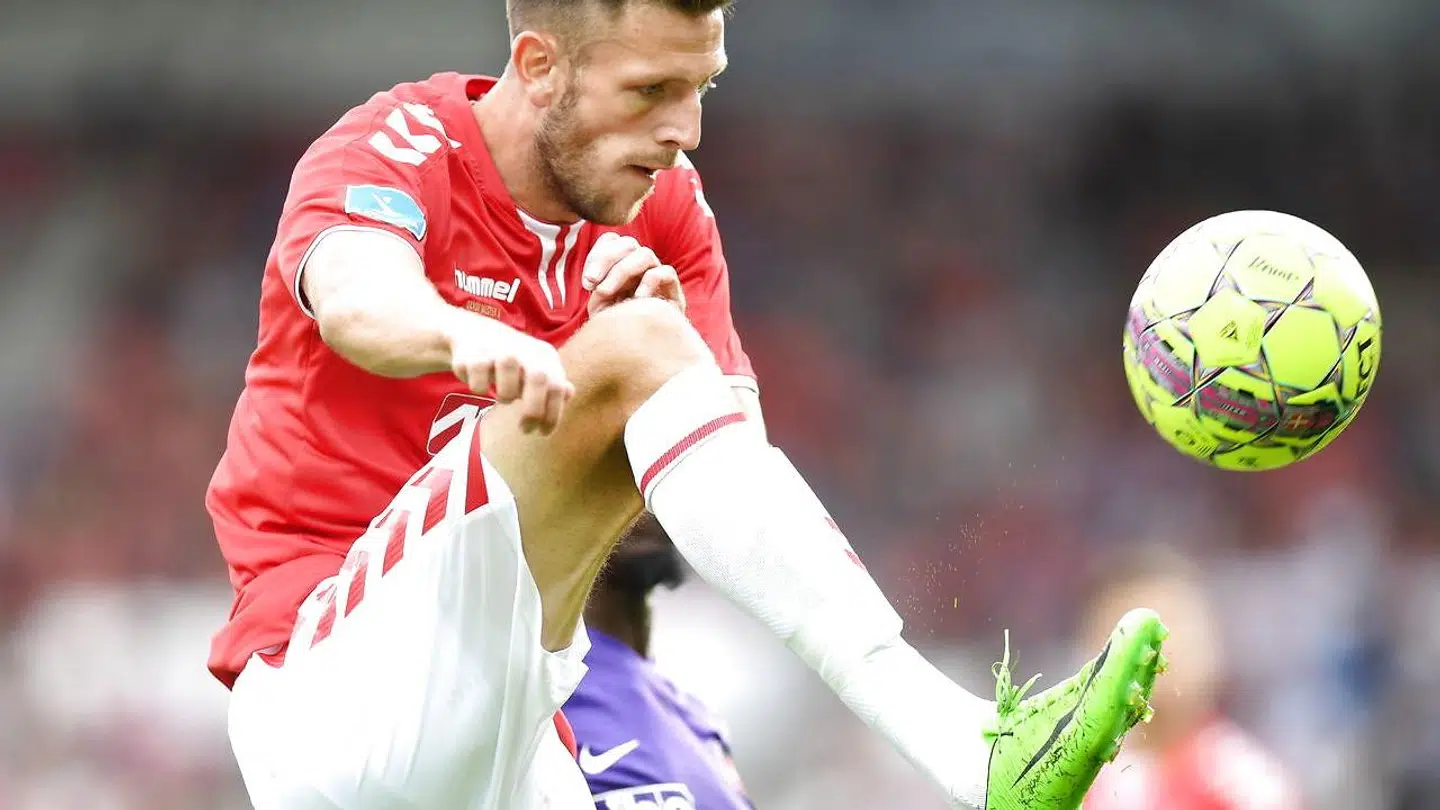 Det lykkedes ikke for Vejle at stå distancen mod FC Midtjylland.