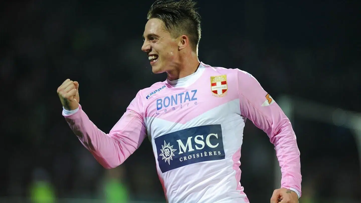 Nicki Bille har før tørnet ud for Evian.