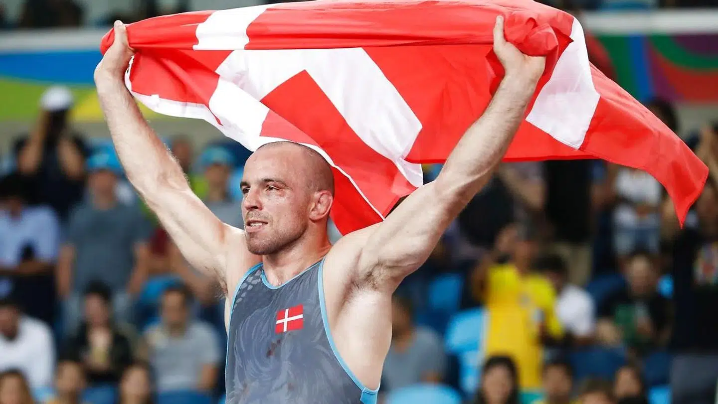 Mark O. Madsen er pavestolt over sin sølvmedalje ved OL i Rio.
