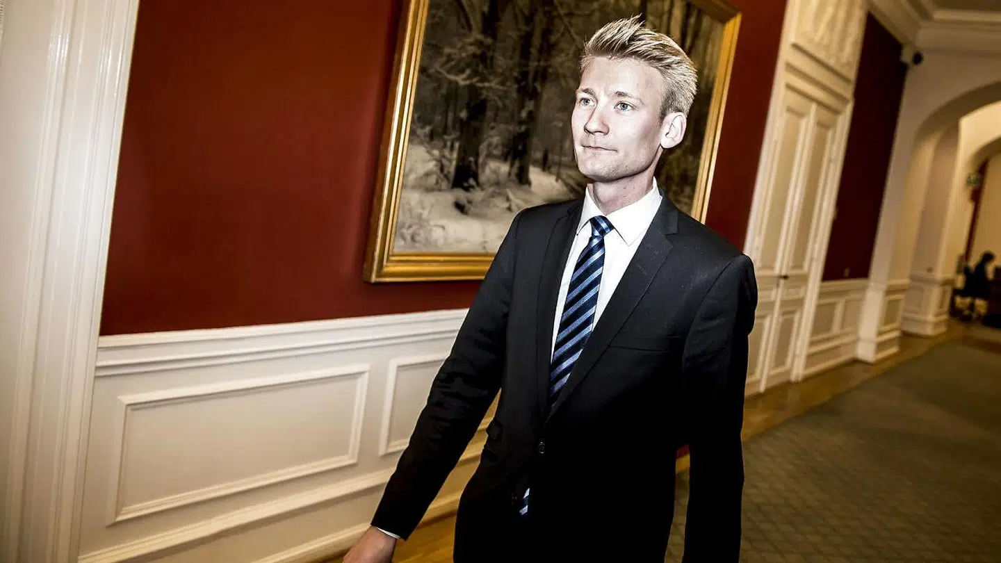 Retsørdfører Peter Kofoed Poulsen (DF) angriber DF-ledelsen, og det er meget usædvanligt.