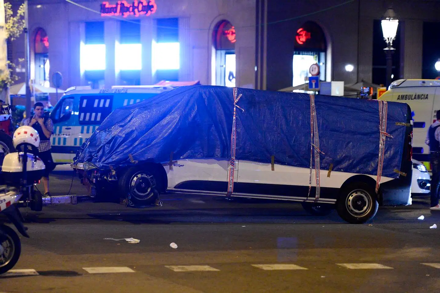 Varevognen, der blev ført af en af terroristerne.