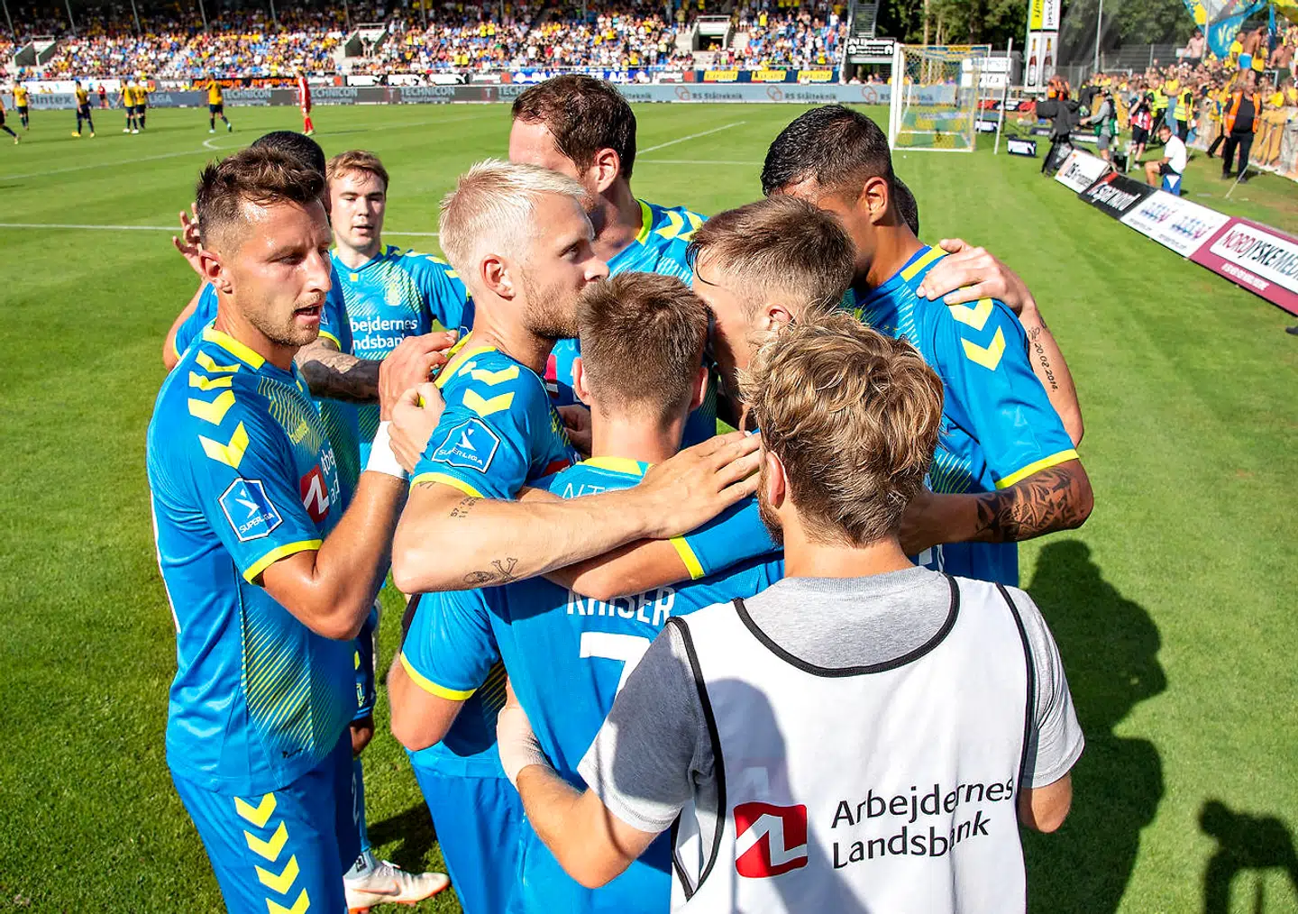 Brøndbys Johan Larsson har scoret til 1-0 i Superliga-kampen mellem Hobro IK og Brøndby IF på DS Arena i Hobro , søndag 29. juli 2018.. (Foto: Henning Bagger/Ritzau Scanpix)