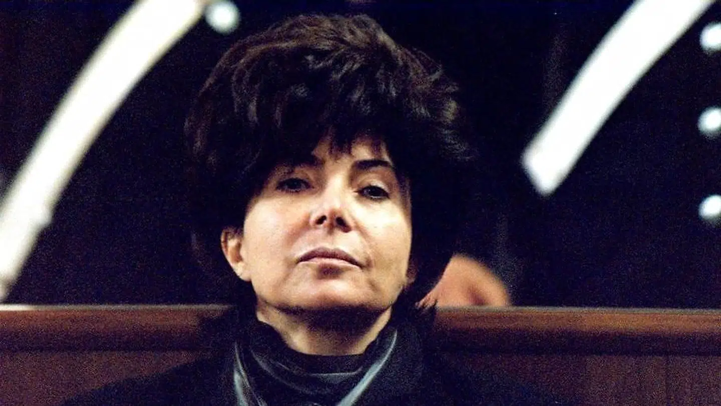 Patrizia Reggiani i retten i Milano i 1998, hvor hun senere blev idømt 29 års fængsel for at arrangere mordet på sin eksmand, designmogul Maurizio Gucci. EPA PHOTO ANSA/FERRARO