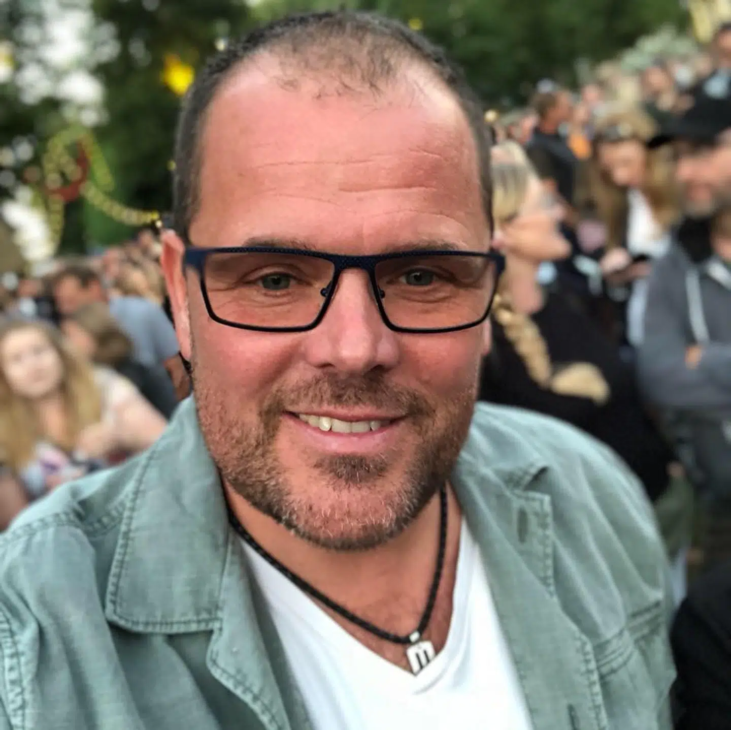 Carsten Lutz håber, at forældrene vil tage en alvorlig snak med deres børn om deres opførsel på perroner.