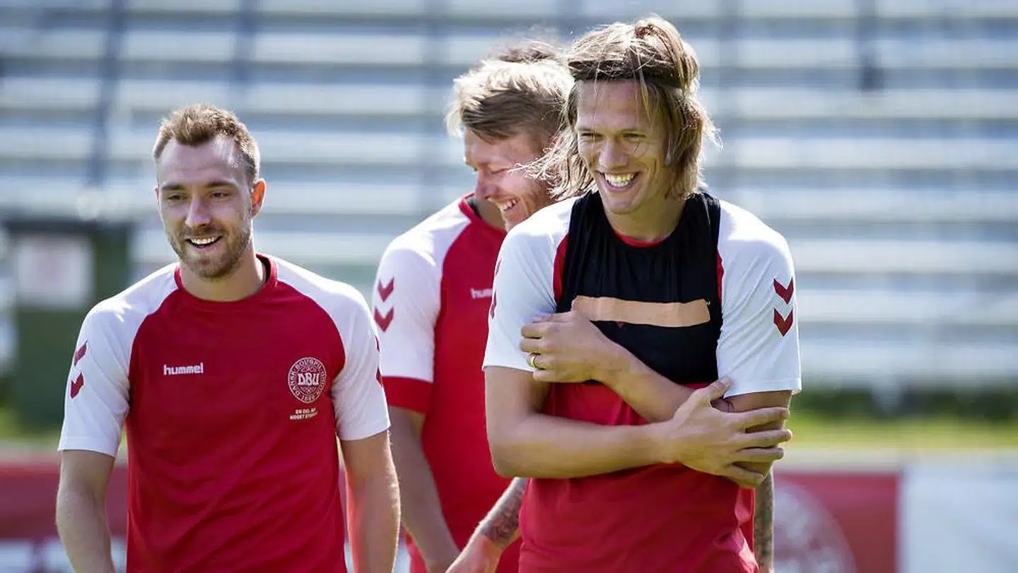 Jannik Vestergaard (th.) vil inden længe kunne kalde sig Southampton-spiller.