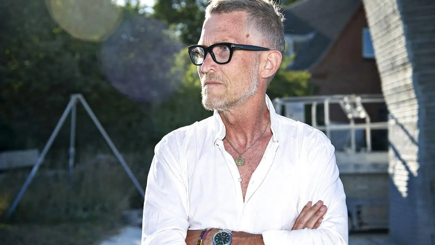 Biran Holm skriver klummer i B.T. gennem hele Touren.