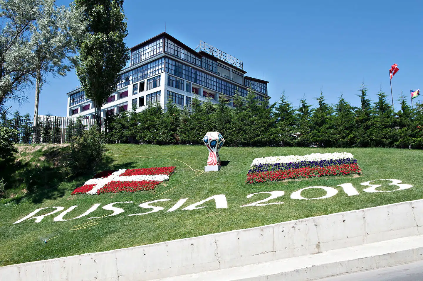 VM 2018 Rusland. Beton Brut Hotel hvor det danske fodboldlandshold opholder sig under VM.