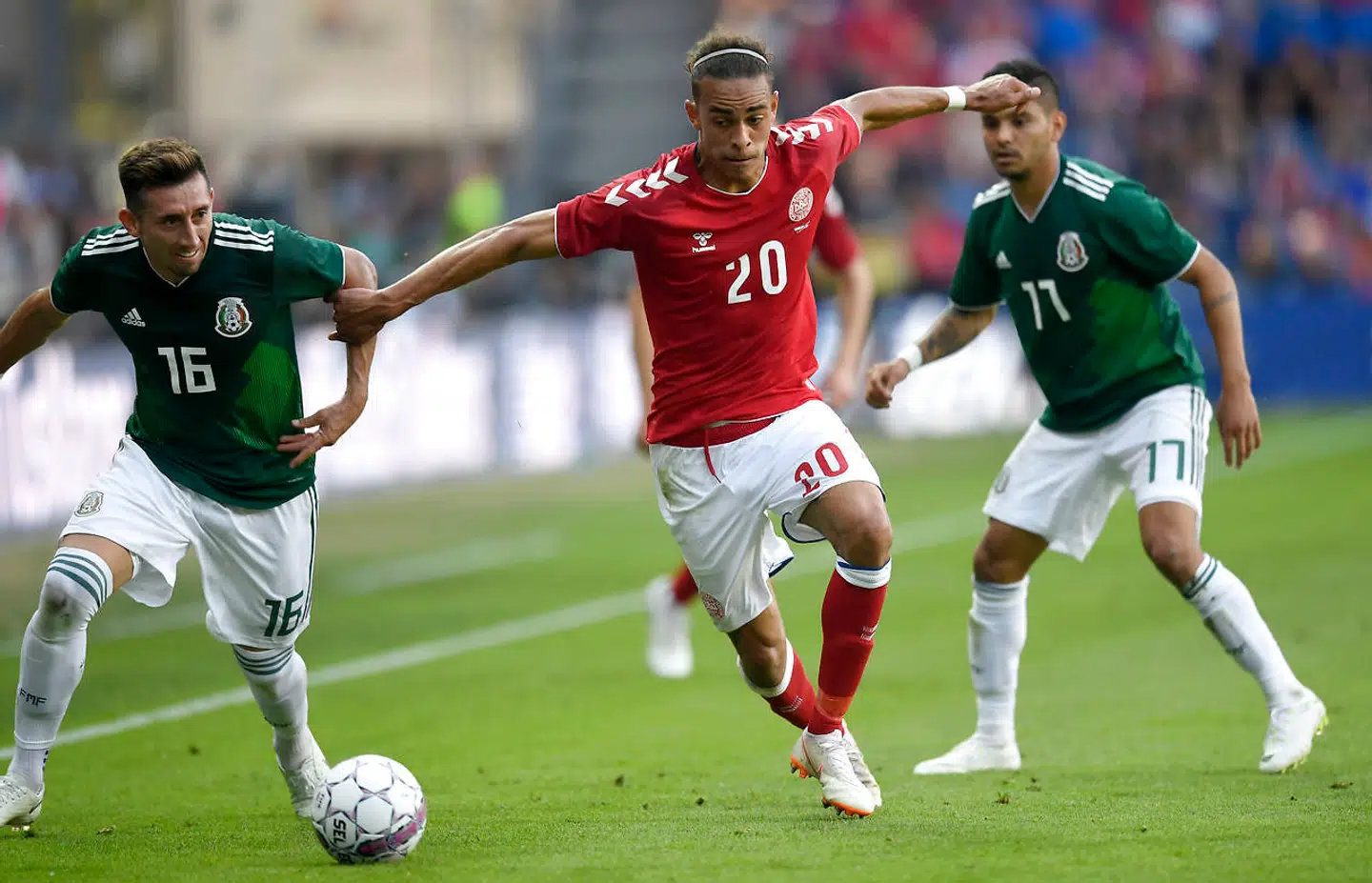 Yussuf Yurary Poulsen scorede et formidabelt mål mod Mexico (Foto: Lars Møller/Ritzau Scanpix 2018)