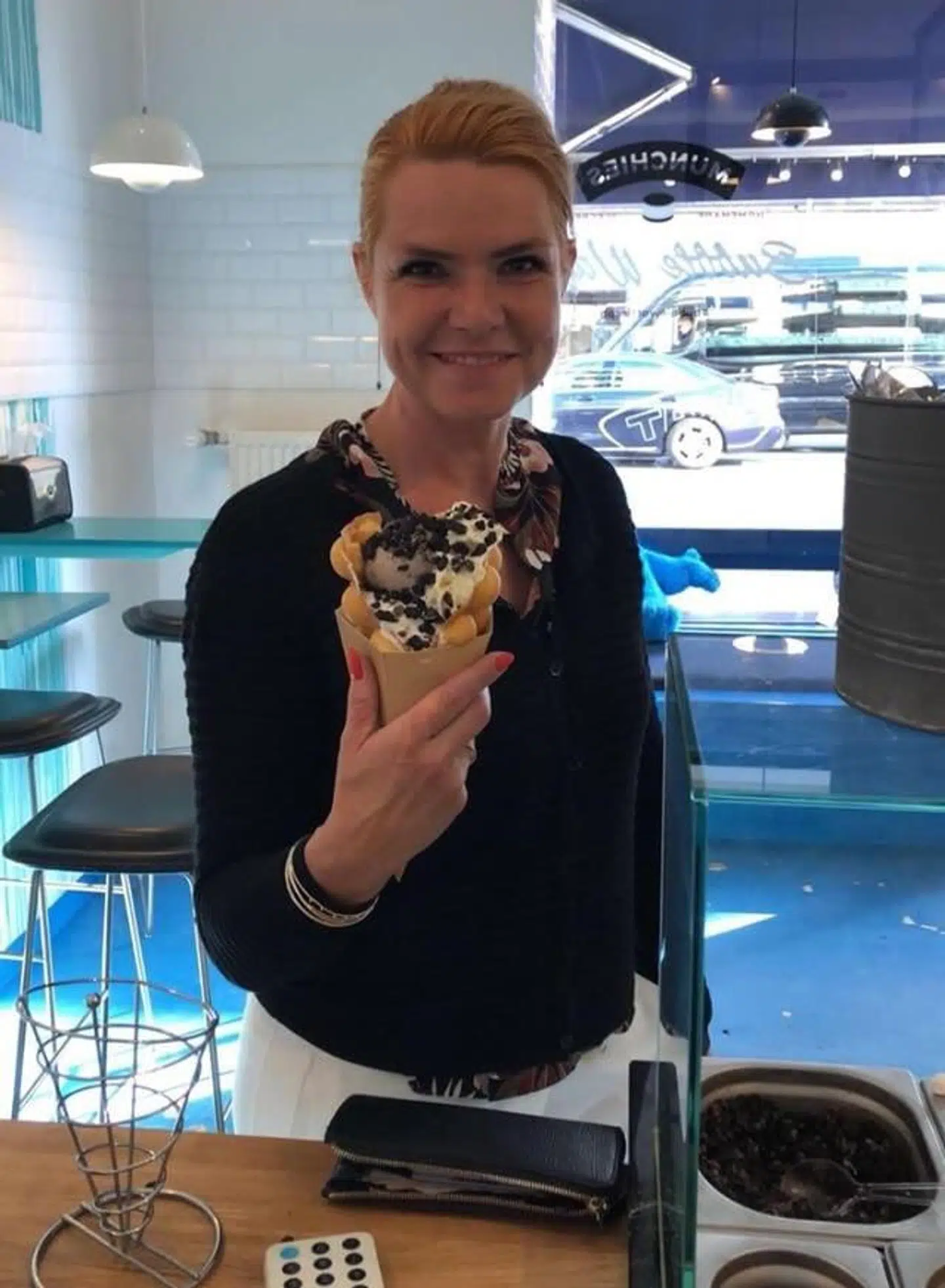 Inger Støjberg kom forbi Munchies. Foto: Munchies, Christianshavn