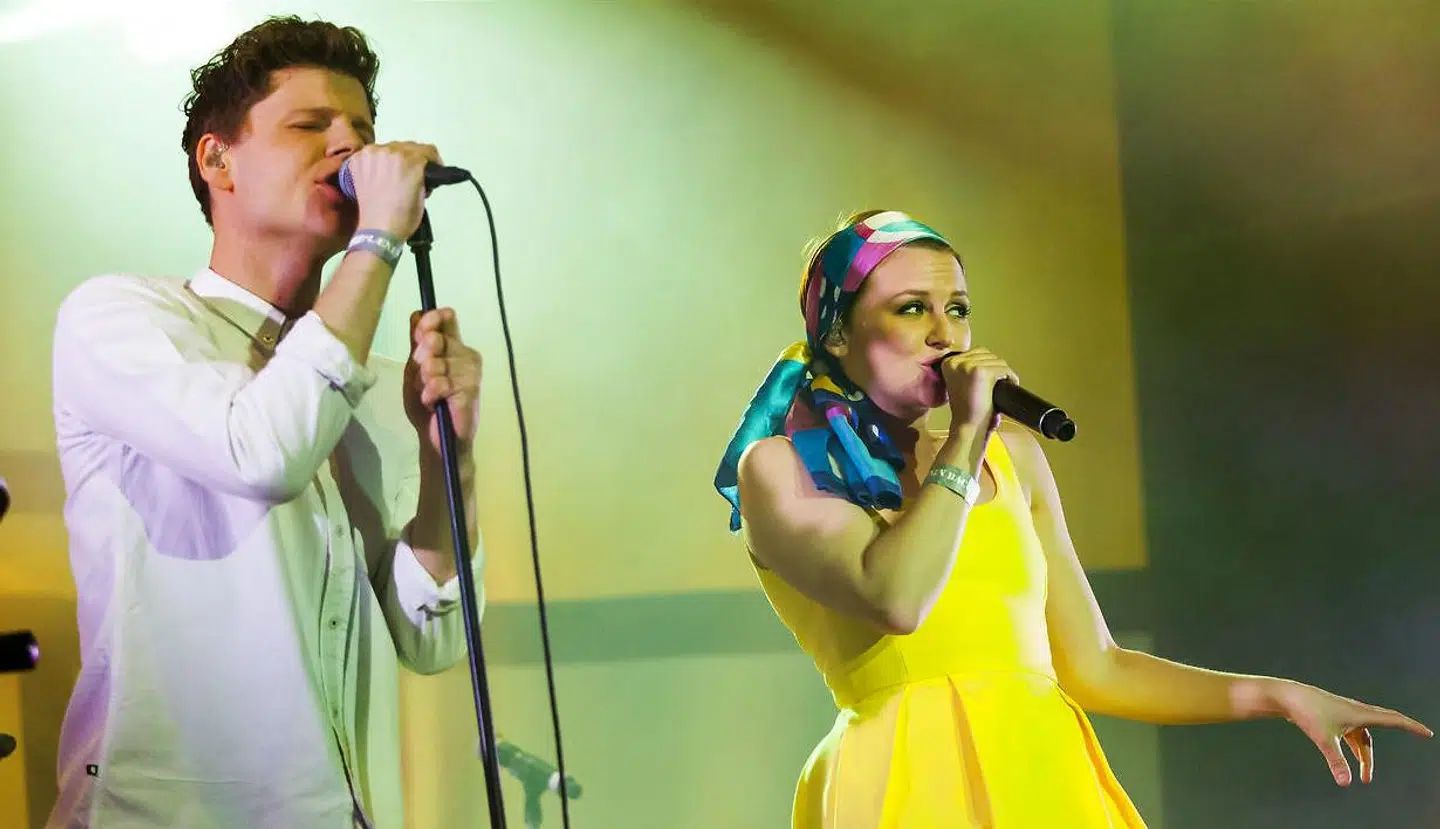 Alphabeat med Stine Bramsen og Anders SG Nielsen på scenen i Tivoli fredag 4. maj 2012.