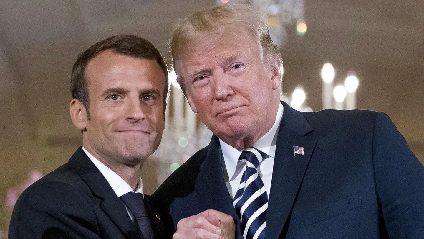 Macron og Trump fotograferet under den franske præsidents besøg i Det Hvide Hus. Nu tyder meget på, at der er kommet en kurre på tråden mellem de før så gode venner.