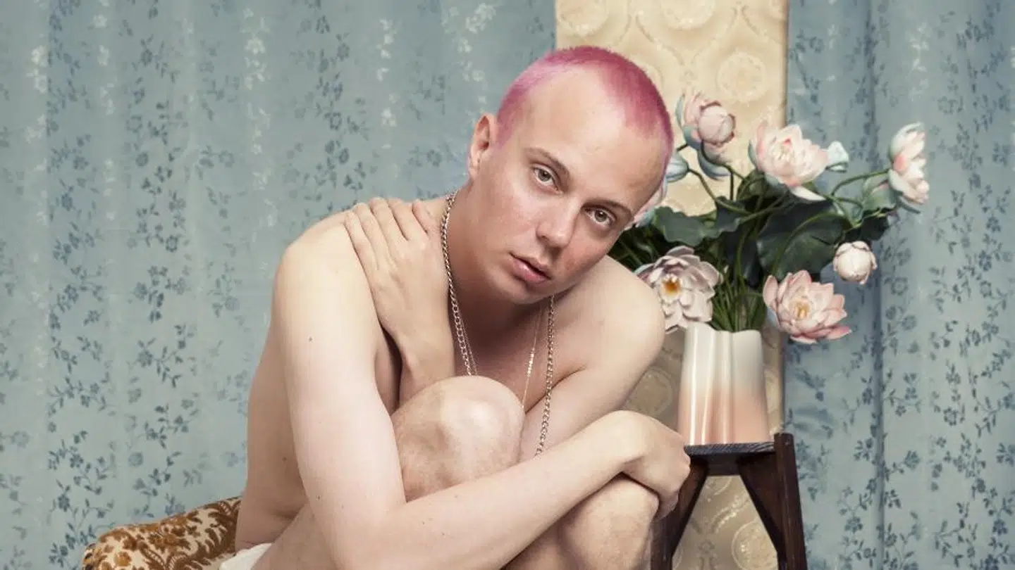 Andreas Odbjergs næste single hedder 'Anne Linnet' og er en hyldest til hendes forretningssans og evne til at score unge kvinder.