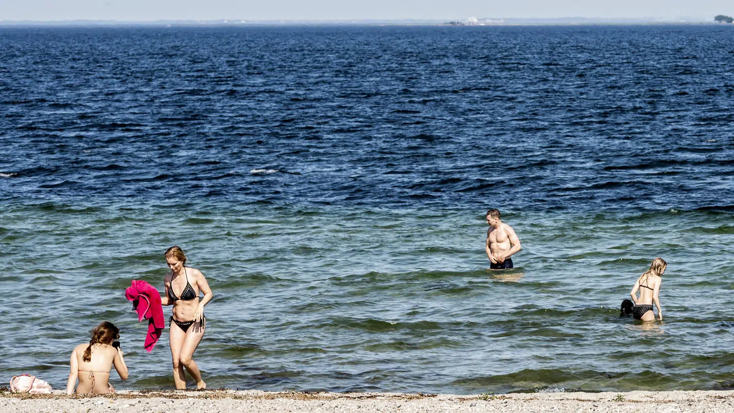 FOTOJOURNALIST, UFFE WENG