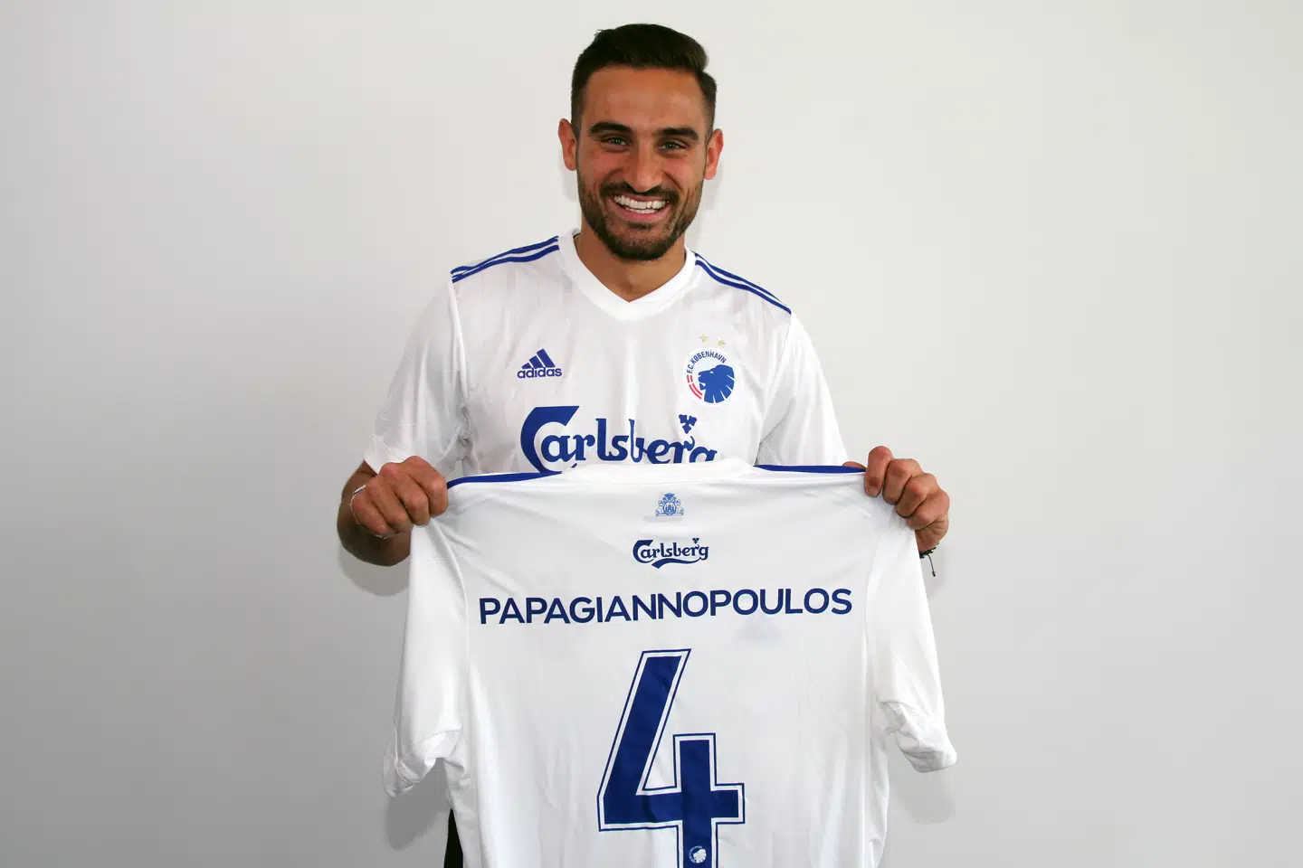 Papagiannopoulos får nummer 4 i FCK - og navnet kan tilsyneladende godt være på ryggen.