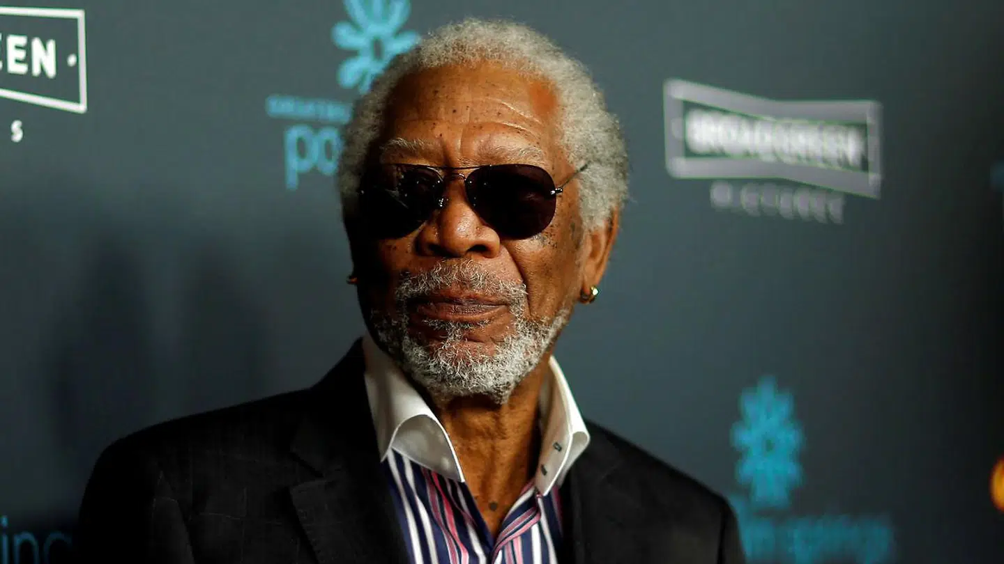 Morgan Freeman er blevet beskyldt for at have opført sig 'upassende' over for flere kvinder i form af uønskede kommentarer og tilnærmelser.