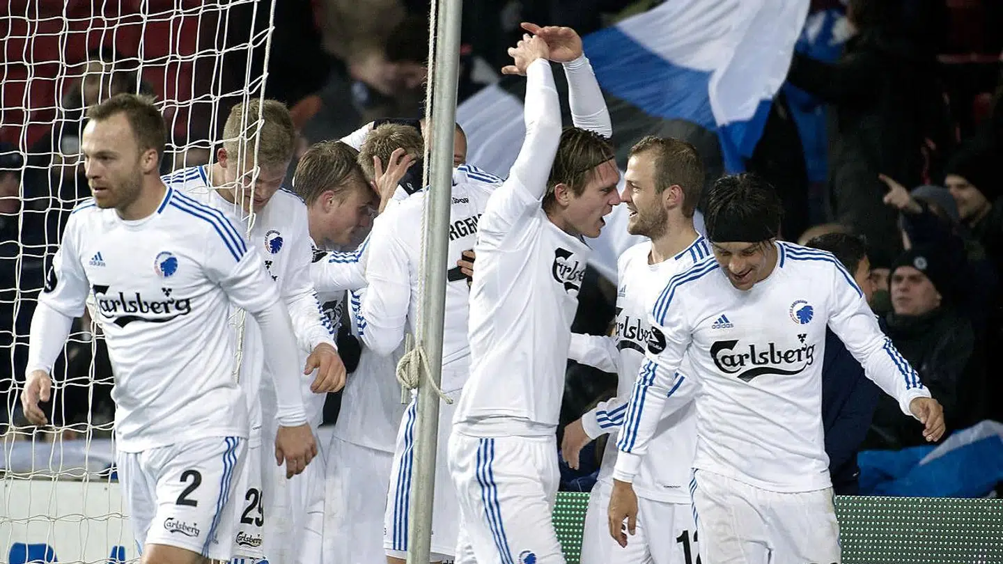 Kris Stadsgaard jubler efter en af sine to scoringer for FCK.