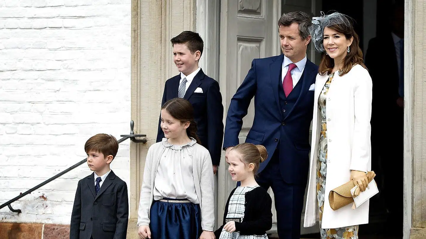 Kronprinsparrets virker udadtil som en moderne familie.