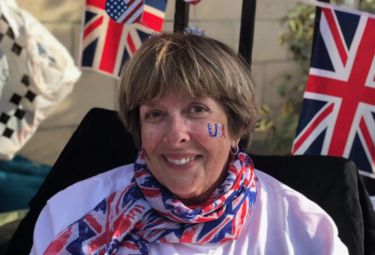 Amerikanske Donna Werner er bestemt ikke begejstret for, at Meghan Markles far ikke kommer til sin datters bryllup.