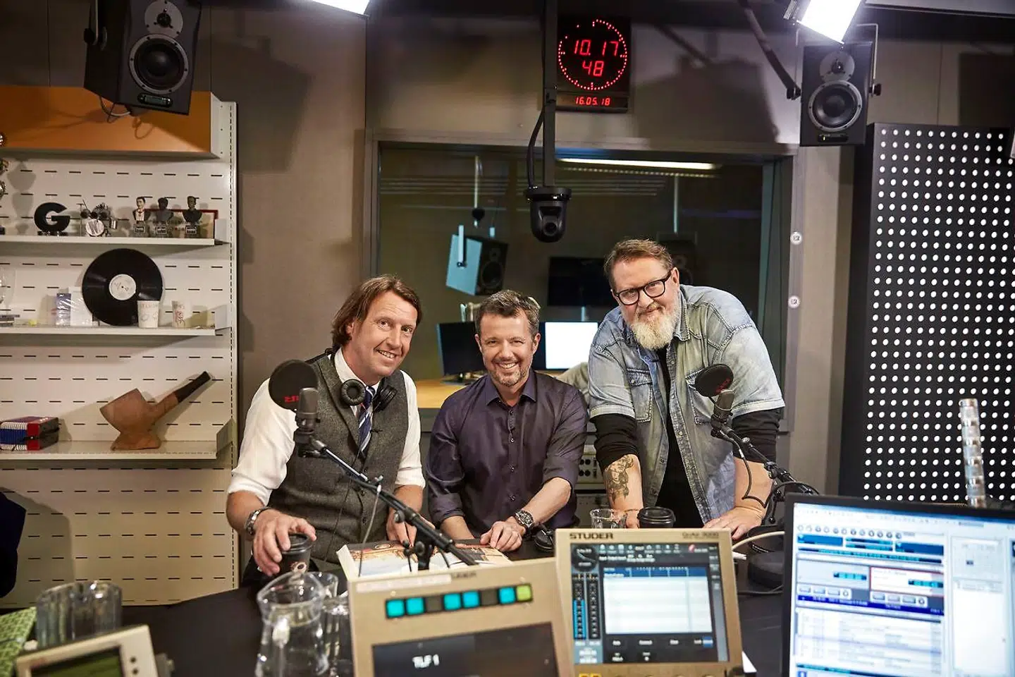 H.K.H. Kronprinsen besøgte onsdag den 16. maj 2018 DR Byen for at optage radioprogrammet "Kronprins Frederik på P4'.