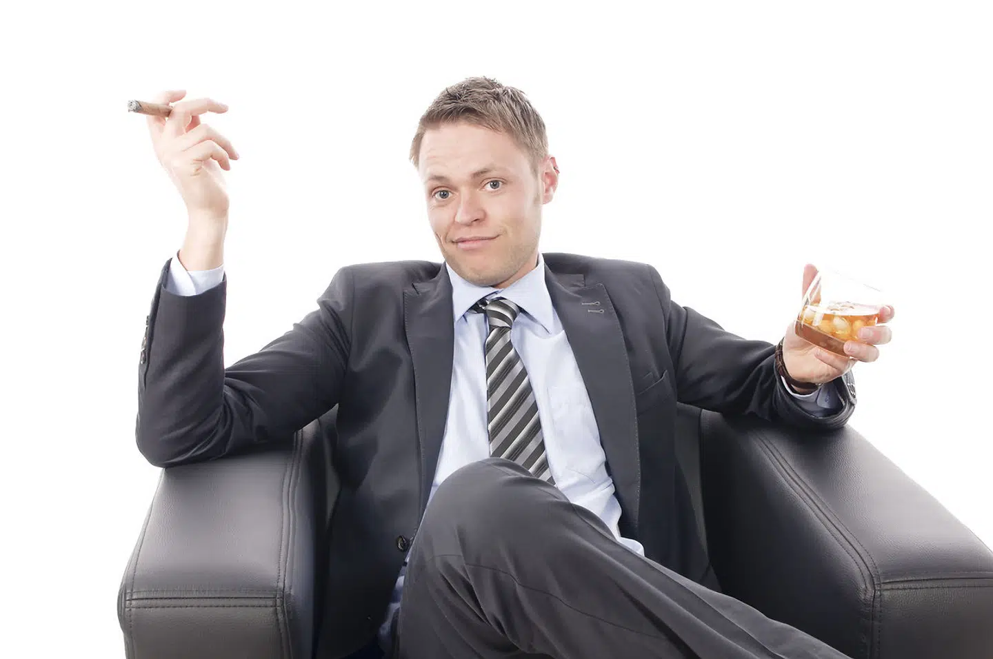 Overklassen er beviseligt selviske og reserverede i forhold til arbejderklassen, fastslår en engelsk undersøgelse.