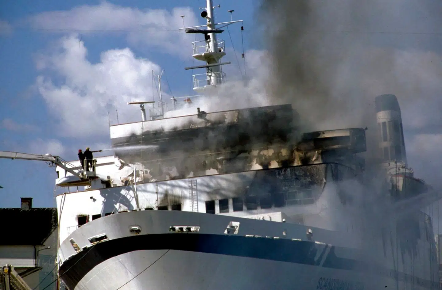 Katastrofen på Scandinavian Star 7. april 1990 kostede 159 mennesker livet. Nu har en gruppe af overlevende og efterladte indgivet politianmeldelse for overtrædelse af to af straffelovens alvorligste bestemmelser, manddrab og mordbrand, som der ikke er nogen forældelsesfrist på.(Foto: CLAUS BJØRN LARSEN/Scanpix 2013)