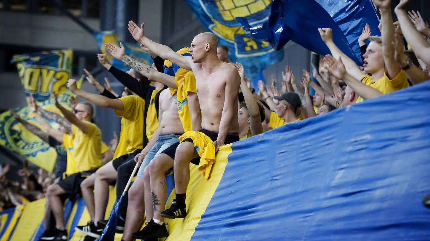 Brøndby-fans til søndagens derby mellem FCK og Brøndby. (Foto: Liselotte Sabroe/Ritzau Scanpix)