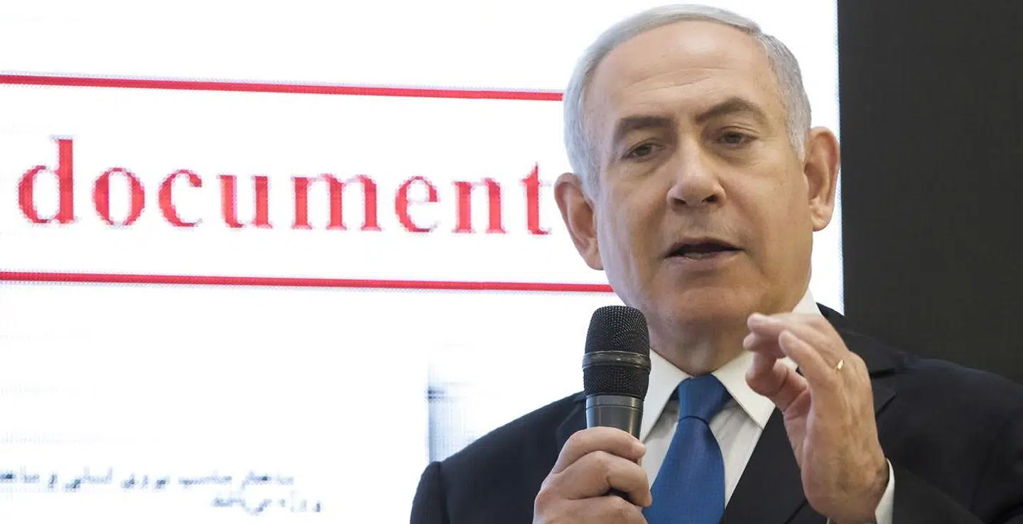 Israels premierminister, Benjamin Netanyahu, i en offentlig tale kort efter Donald Trumps meddelelse om, at USA ophæver atomaftalen med Iran.