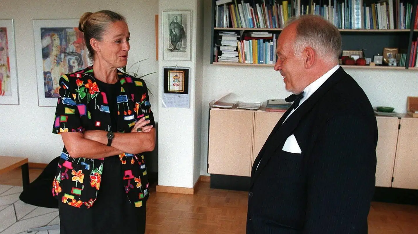 Den første journalist, Ritt Bjerregaard talte med, da hun gik af som kommissær i 1999, var BT's David Jens Adler.