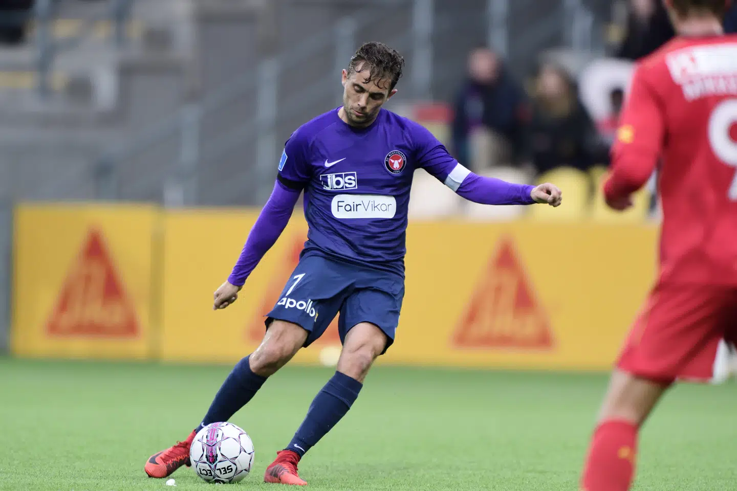 Jakob Poulsen bragte FCM foran på et frispark i søndgens opgør i Farum. Scanpix/Tariq Mikkel Khan