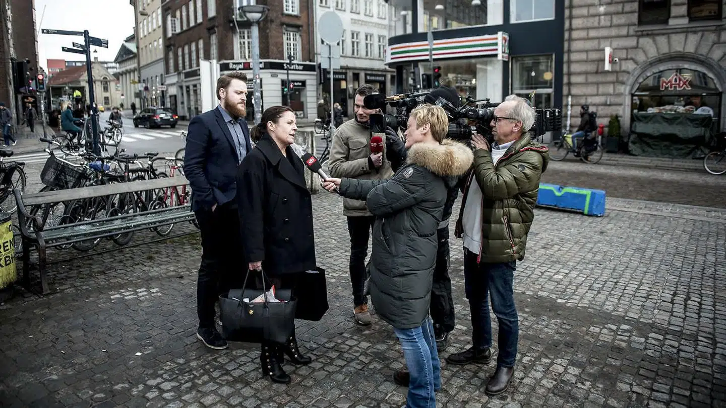 Forsvarer Betina Hald Engmark ankommer til Københavns Byret. Den 5. april.