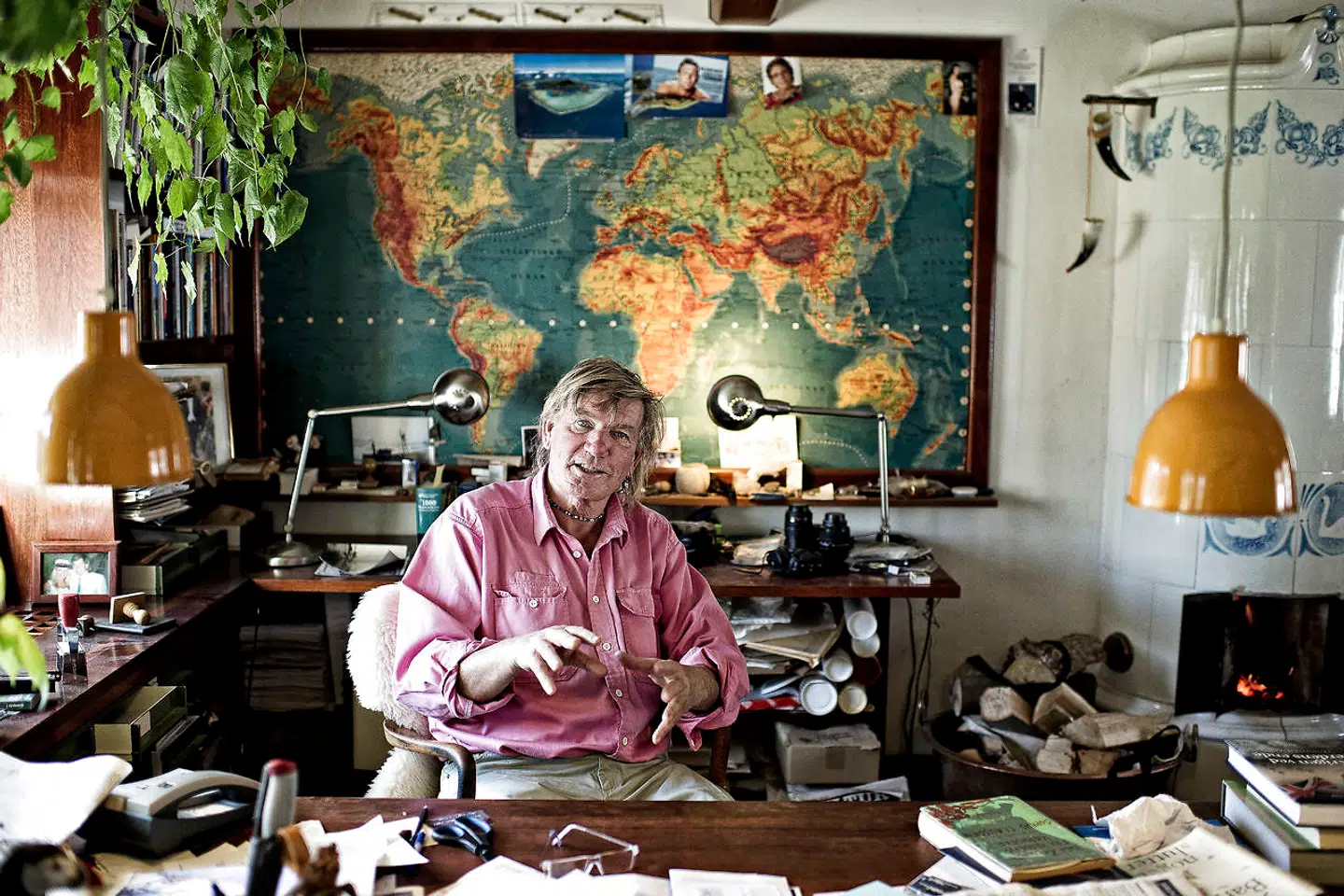Troels Kløvedal, forfatter, langturssejler og foredragsholder. Her ses han i hjemmet i Gravlev på Djursland.