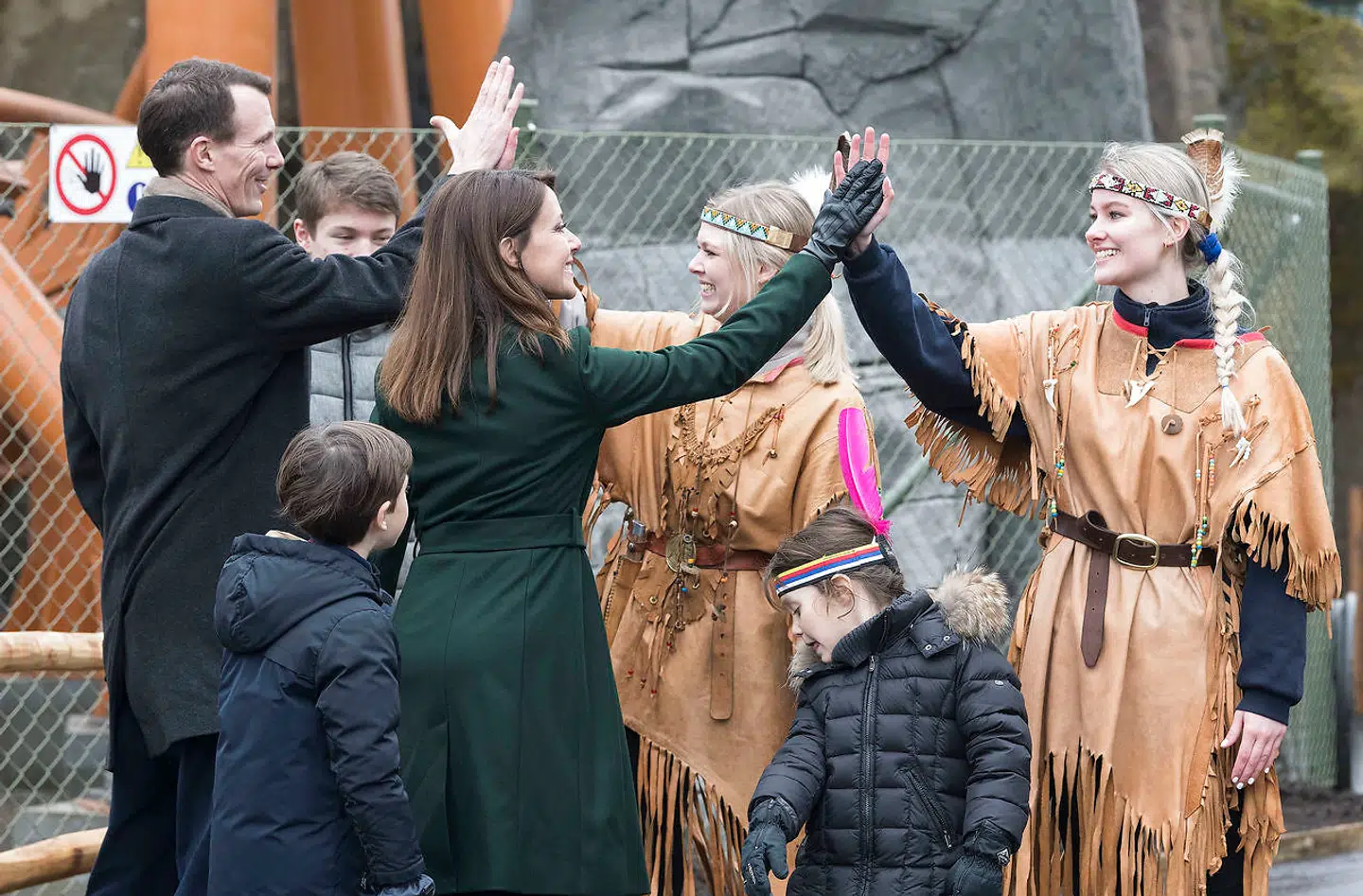 Humøret var helt i top hos de kongelige i Legoland lørdag.