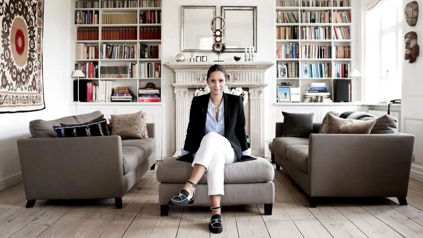 Julie Fagerholt fotograferet i sit hjem i det indre København.