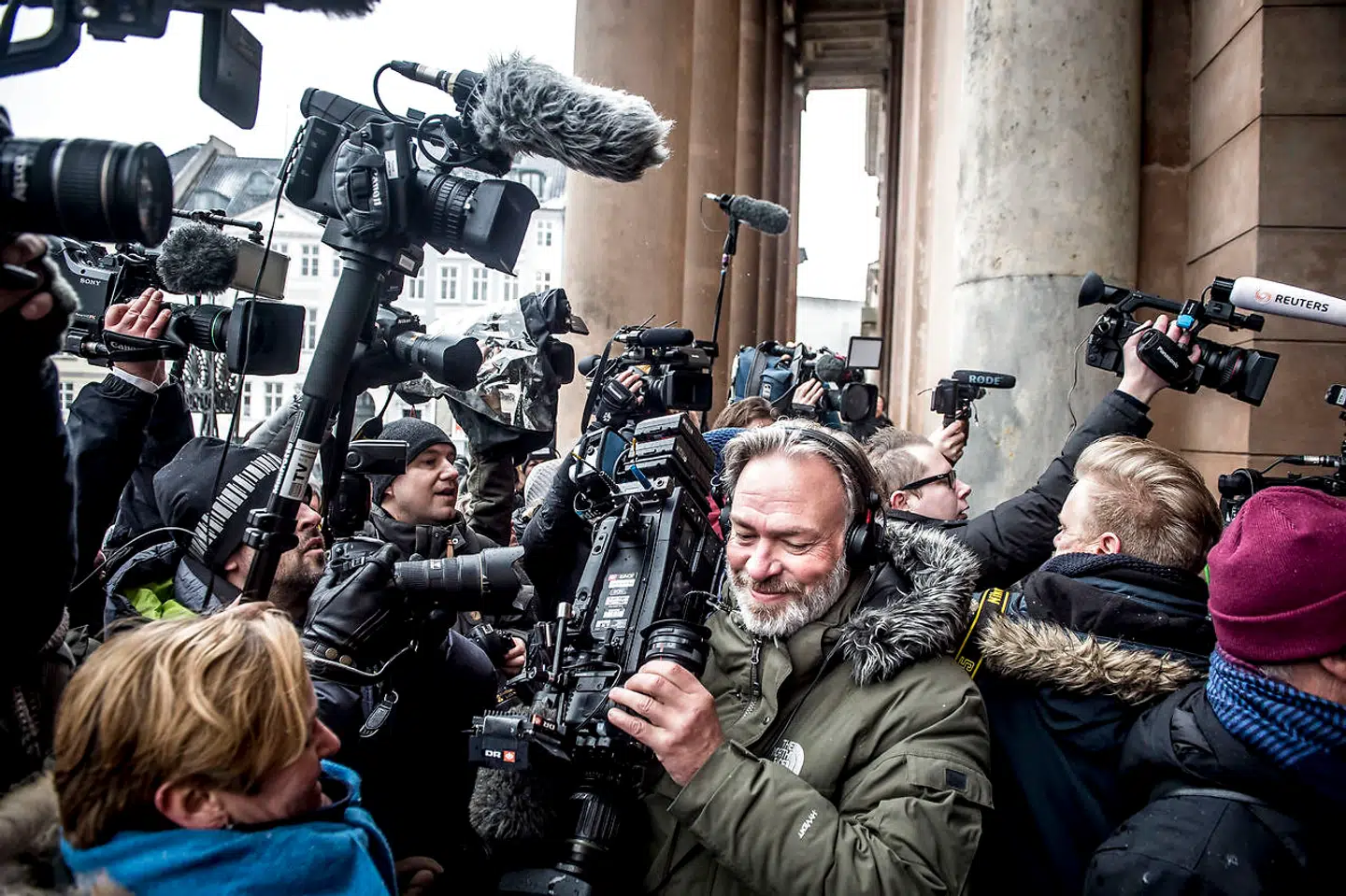Der var trængsel ved Københavns Byret torsdag, da sagen mod Peter Madsen tog sin begyndelse.