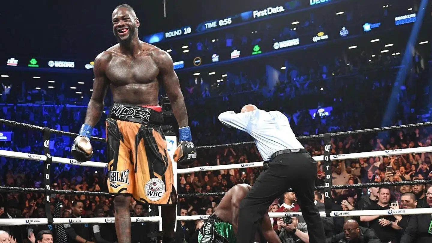 Deontay Wilder var på randen af knockout i syvende omgang. Men den 32-årige amerikaner viste sit fighterhjerte og slog cubaneren Luis Ortiz på knockout i 10. omgang.