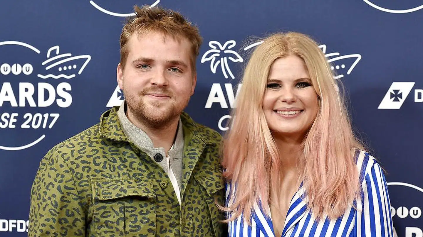 Joakim Ingversen er vært på X Factor i stedet for hustruen Sofie Linde, som lige har født.