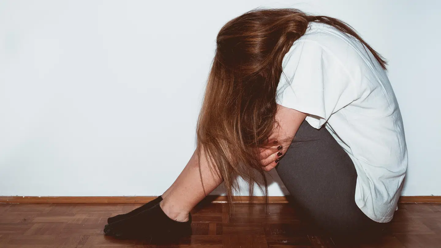 Bruddet blev begyndelsen på en lang periode med chikane for den 40-årige kvinde.