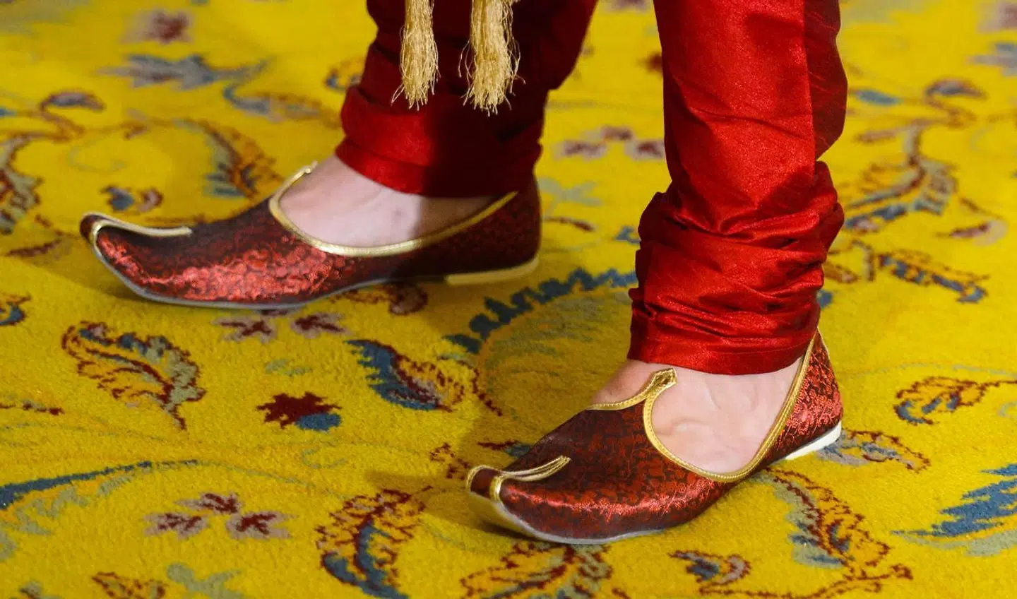 Justin Trudeau er gået all in på Bollywood-påklædningen.