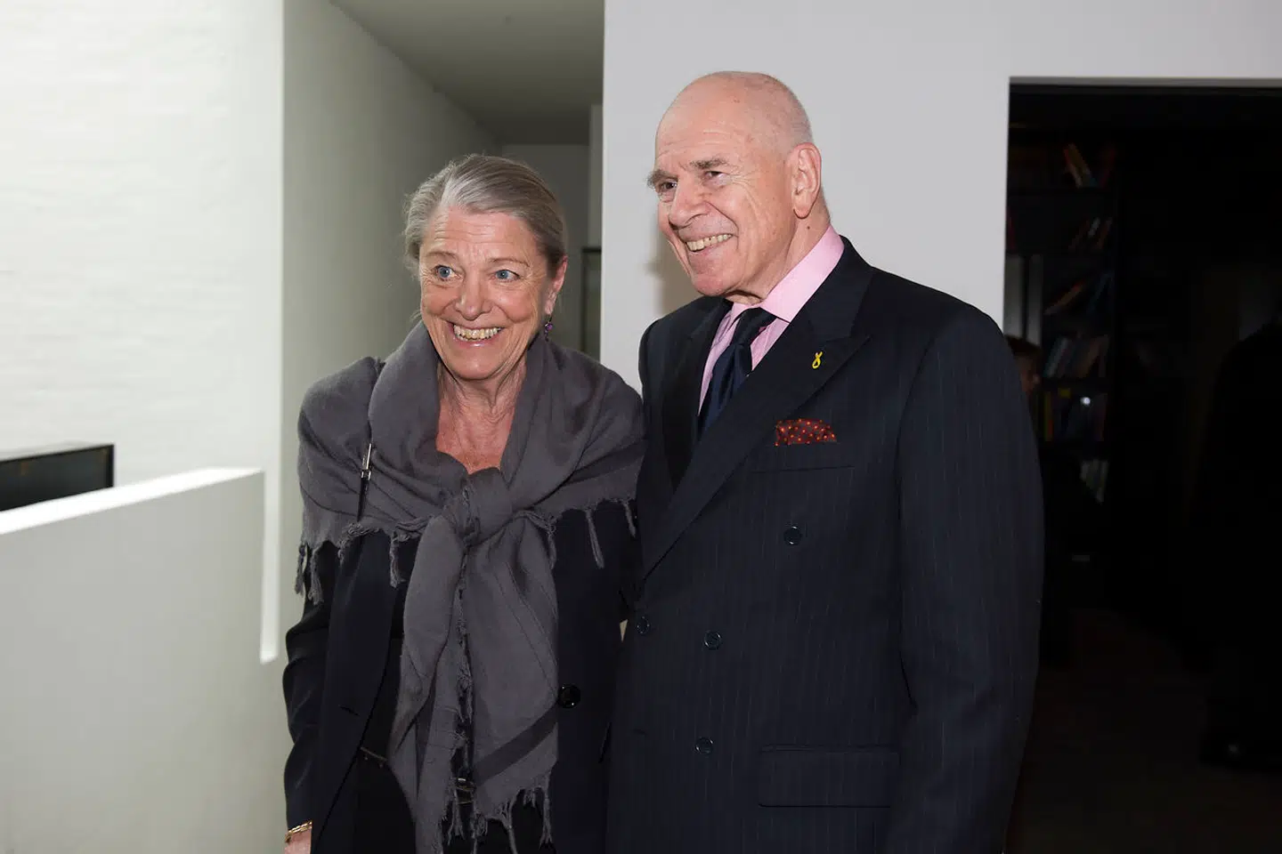 Venner som ægteparret Kjeld og Birgitta Hillingsø er klar til at stå deres nære ven Dronning bi, hvis og når hun har behov for det.