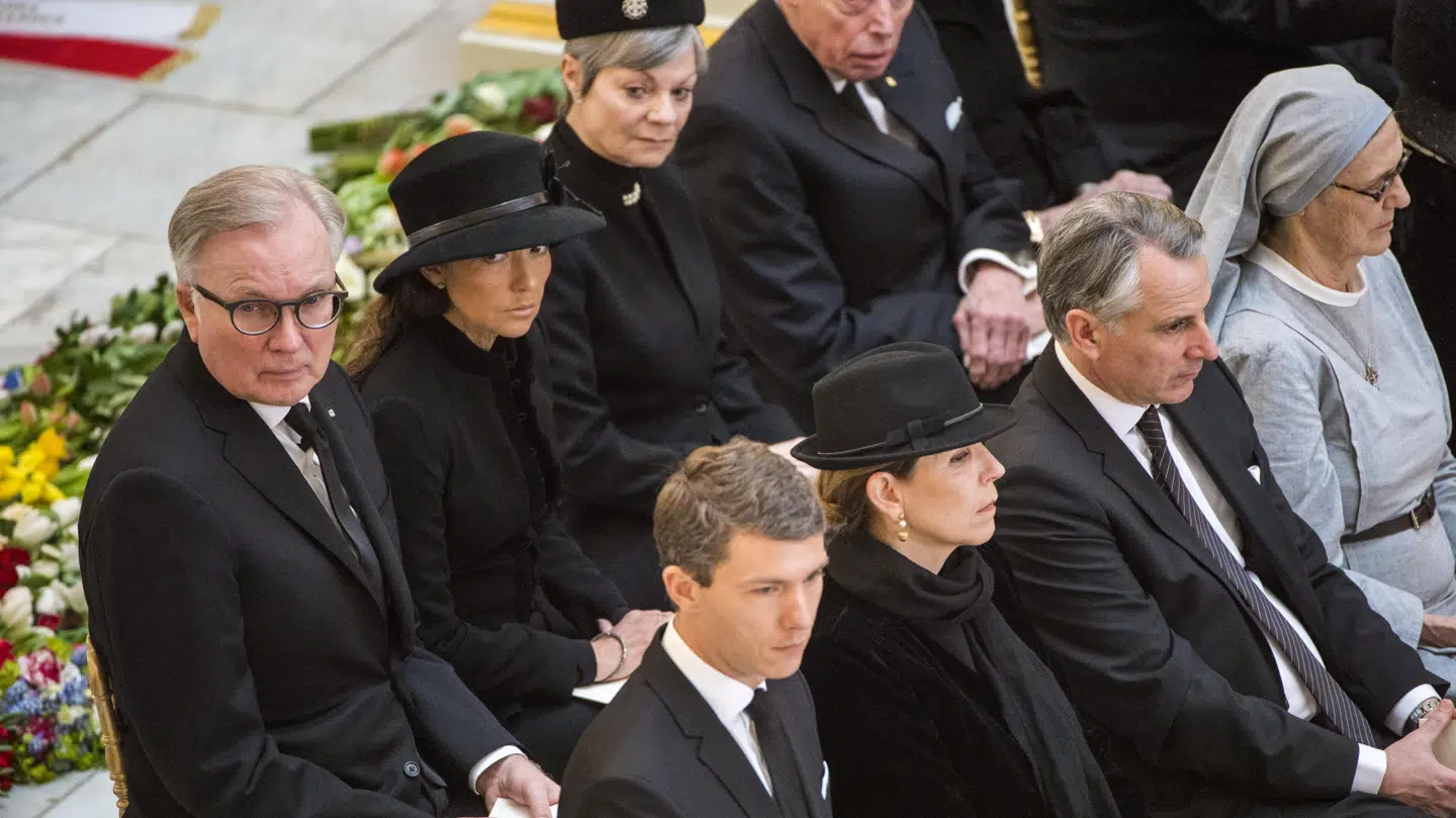 Fritz Schur var som den eneste nære ven af prins Henrik indbutd til bisættelsen, der ellers kun var for familie samt officielle repræsentanter. Han sad på familiens side ved siden af grevinde Alexandra.