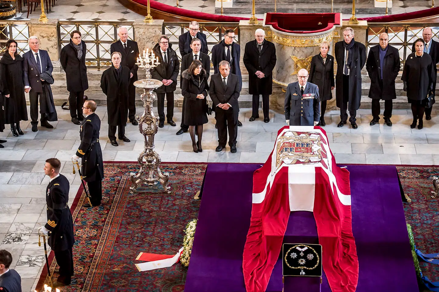 Castrum Doloris for særligt indbudte gæster i Christiansborg Slotskirke, mandag den 19. februar 2018. Prins Henrik sov stille ind på Fredensborg Slot, tirsdag den 13. februar 2018.