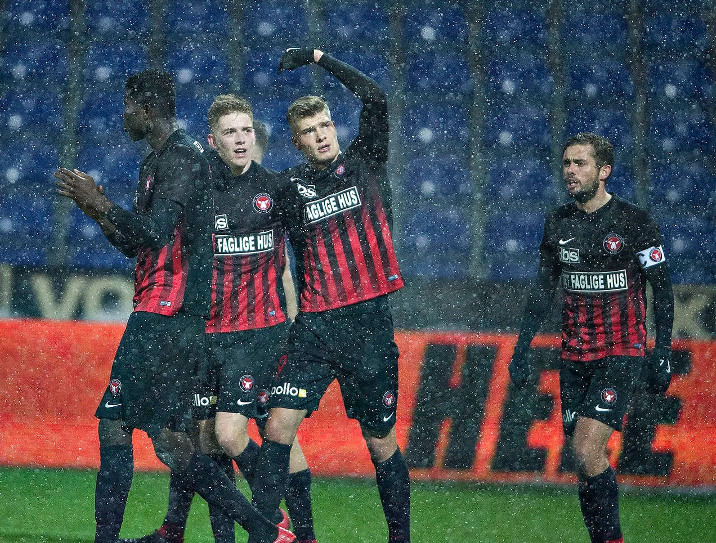 FC Midtjyllands Alexander Sørloth har scoret til 1-0 i Alka Superliga-kampen mellem Randers FC og FC Midtjylland på Bionutria Park i Randers, 11. december 2017. (Foto: Henning Bagger/Scanpix 2017)