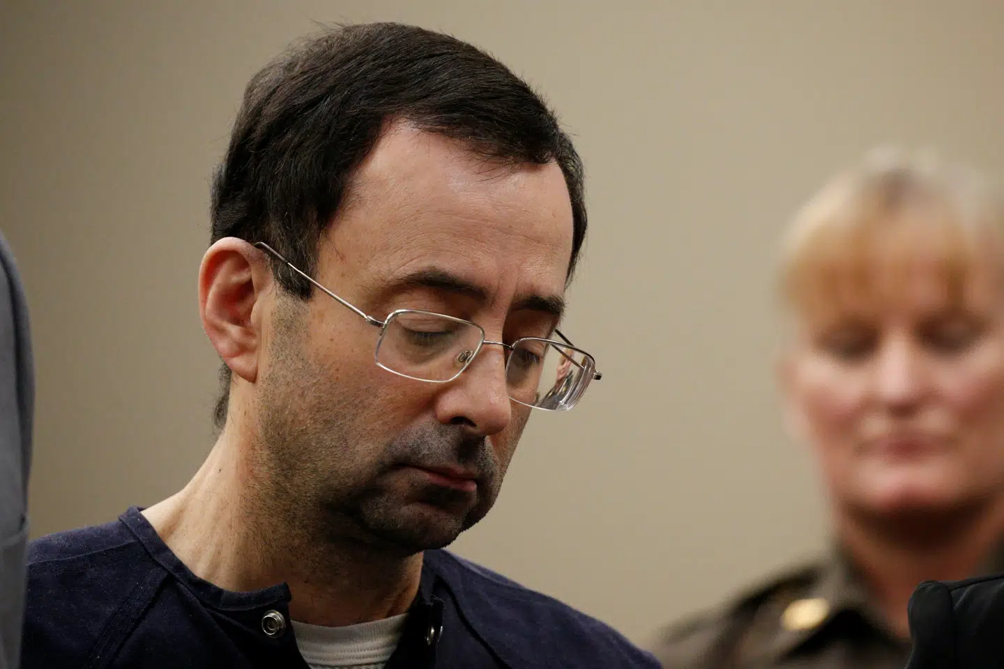 Jeg har lige underskrevet din dødsdom, siger dommeren til den tidligere gymnastiklæge Larry Nassar. Reuters/Brendan McDermid