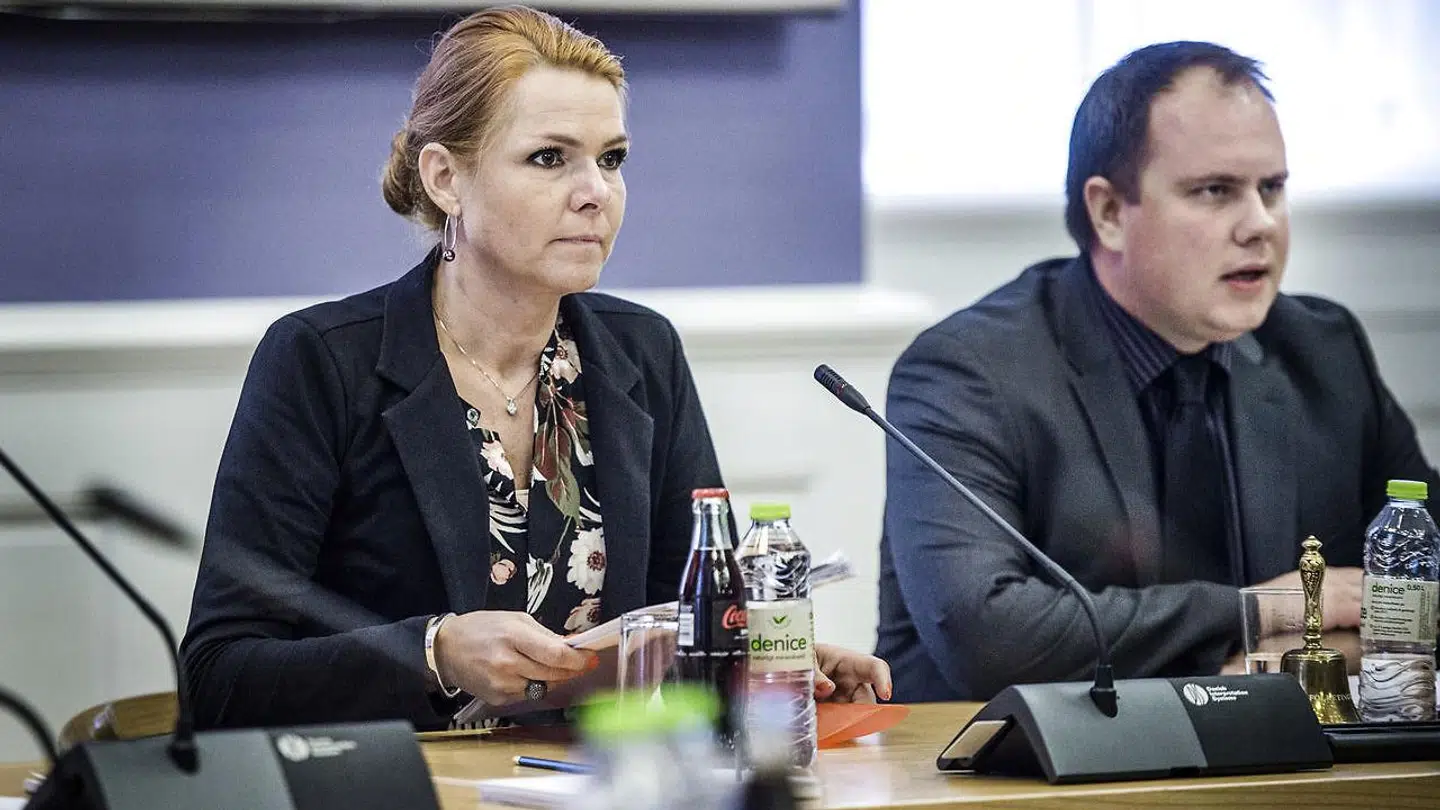 Regeringen ventes inden længe at indkalde til forhandlinger om nye udlændingestramninger. Her ses udlændingeminister Inger Støjberg (V) og DF-udlændingeordfører Martin Henriksen.