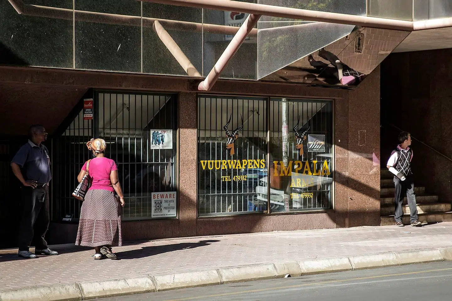 Peter Frederiksen ejede våbenhandlen Impala Arms i Sydafrika.