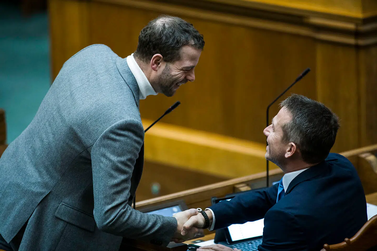 »Vi må håbe at regeringen vil søge nye alliancepartnere, og ellers må vi modne tingene til at ske efter et valg, som kan komme når som helst,« siger Morten Østergaard (R).  (Foto:Martin Sylvest/Scanpix 2017)