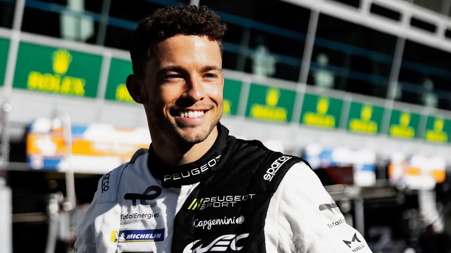 Ventetiden er endelig forbi. Nu skal Mikkel Jensen køre Le Mans for Peugeot.