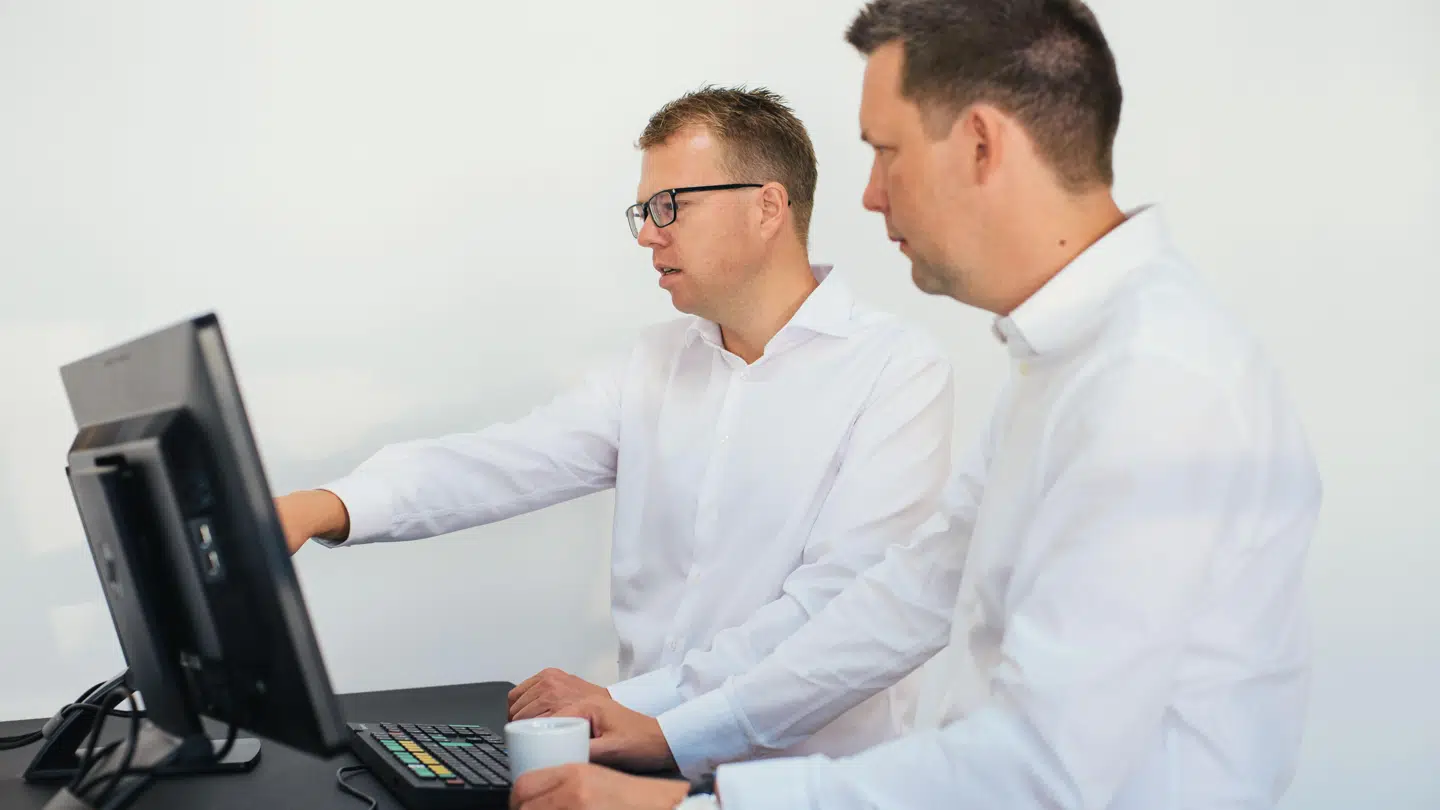 Her ses porteføljeforvalterne Johannes Møller (t.v.) og Dan Wejse, der står bag MW Compounders, hvor der satser på compounder aktier, dvs. aktier, der vinder på rentes rente-effekten.